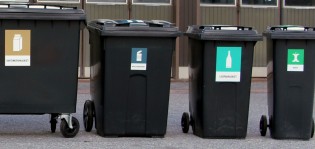 LSJH:n jäteastiat rivissä